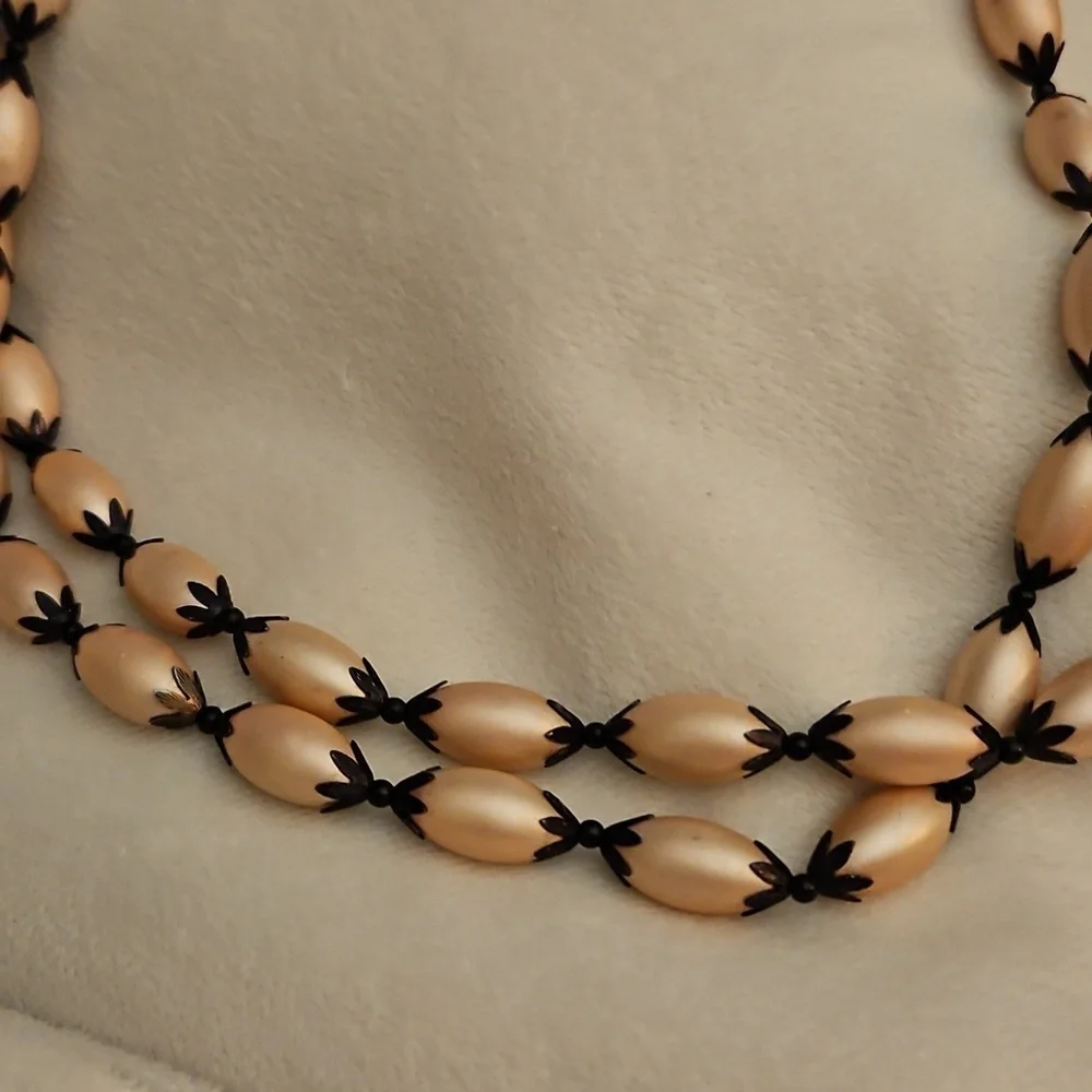 Vintage MCM Black and Light Pink Acrylic Beaded Necklace